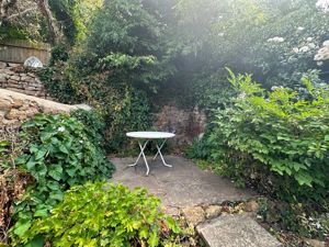 Photo 24- click for photo gallery